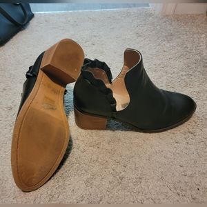 Black Ruffle Booties